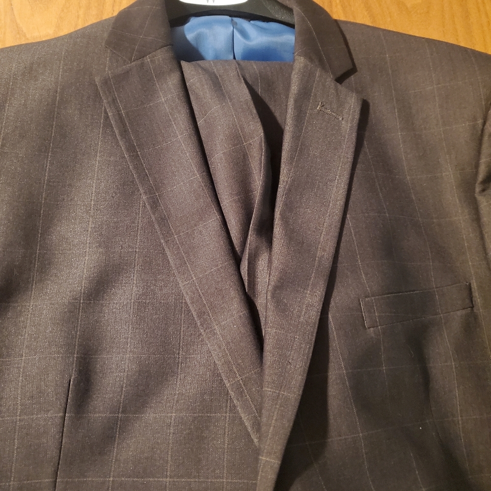 Eleganza 2 Piece Brown Suit